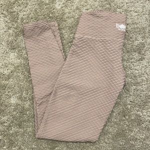 Booty by brabants croco dulce de leche leggings